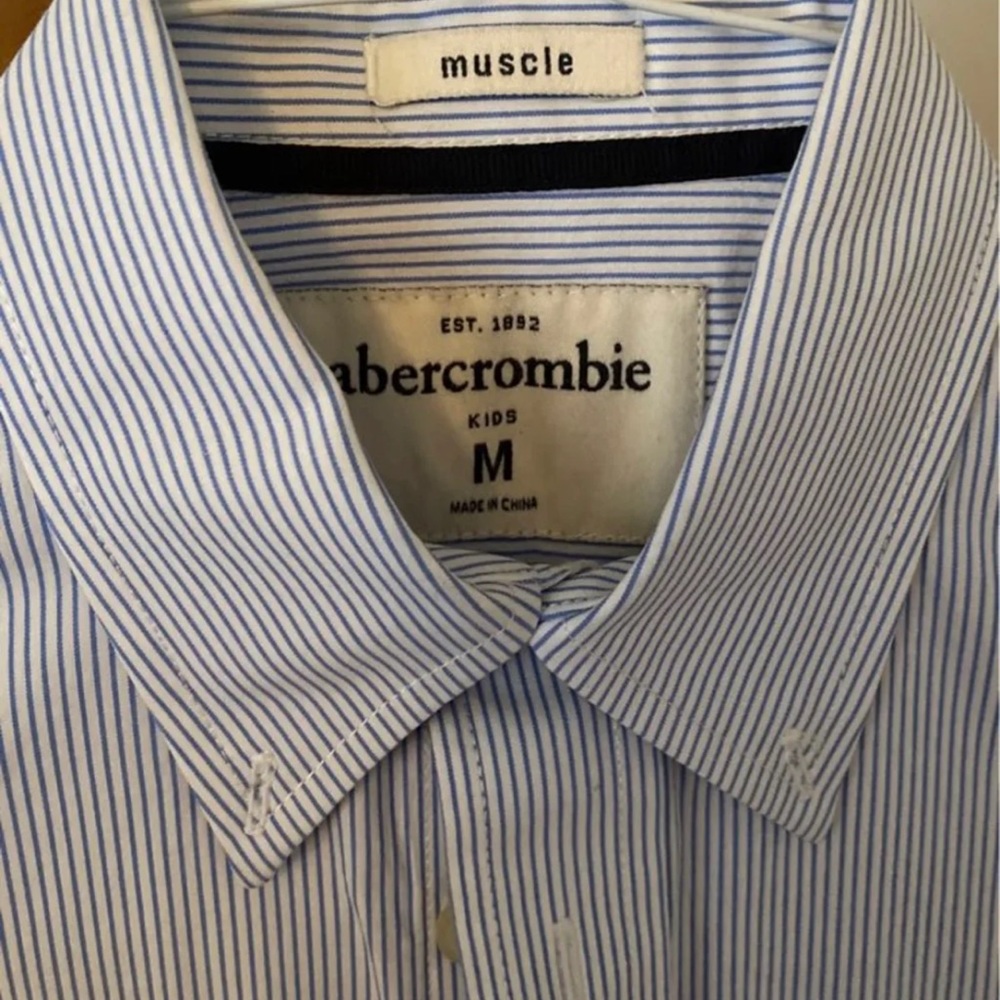 Abercrombie kids muscle button up